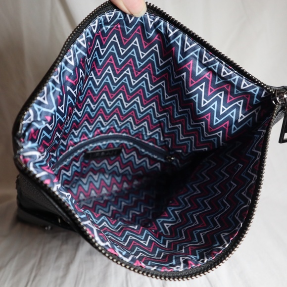 Urban Expressions Lesley Micro Stud Clutch Black Bag Fold Over - Picture 6 of 10